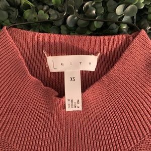 mauve lace up back tank top